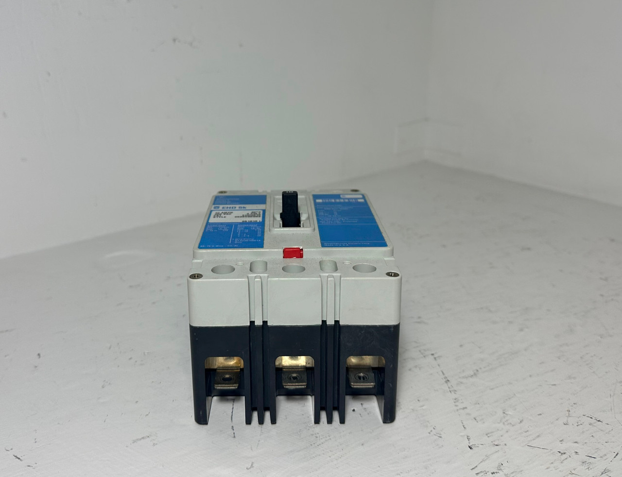 NEW Westinghouse EHD3010 10A Circuit Breaker Glossy Blue 480 VAC 3P 10 Amp NIB (EM5087-1)