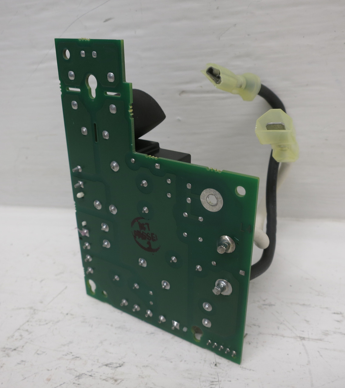 APC 640-1083E Rev 05 Power Relay Control Board UPS Card (DW6277-1)