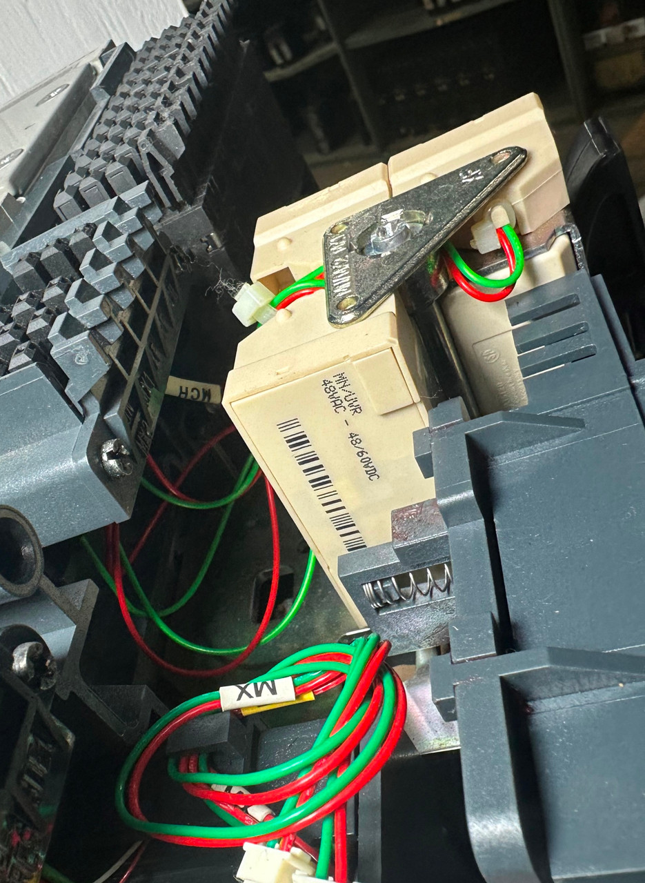 Square D NW40H2 4000A MasterPact EO Breaker w Shunt & UVR 5.0P Trip LSI 4000 Amp (EM5114-1)