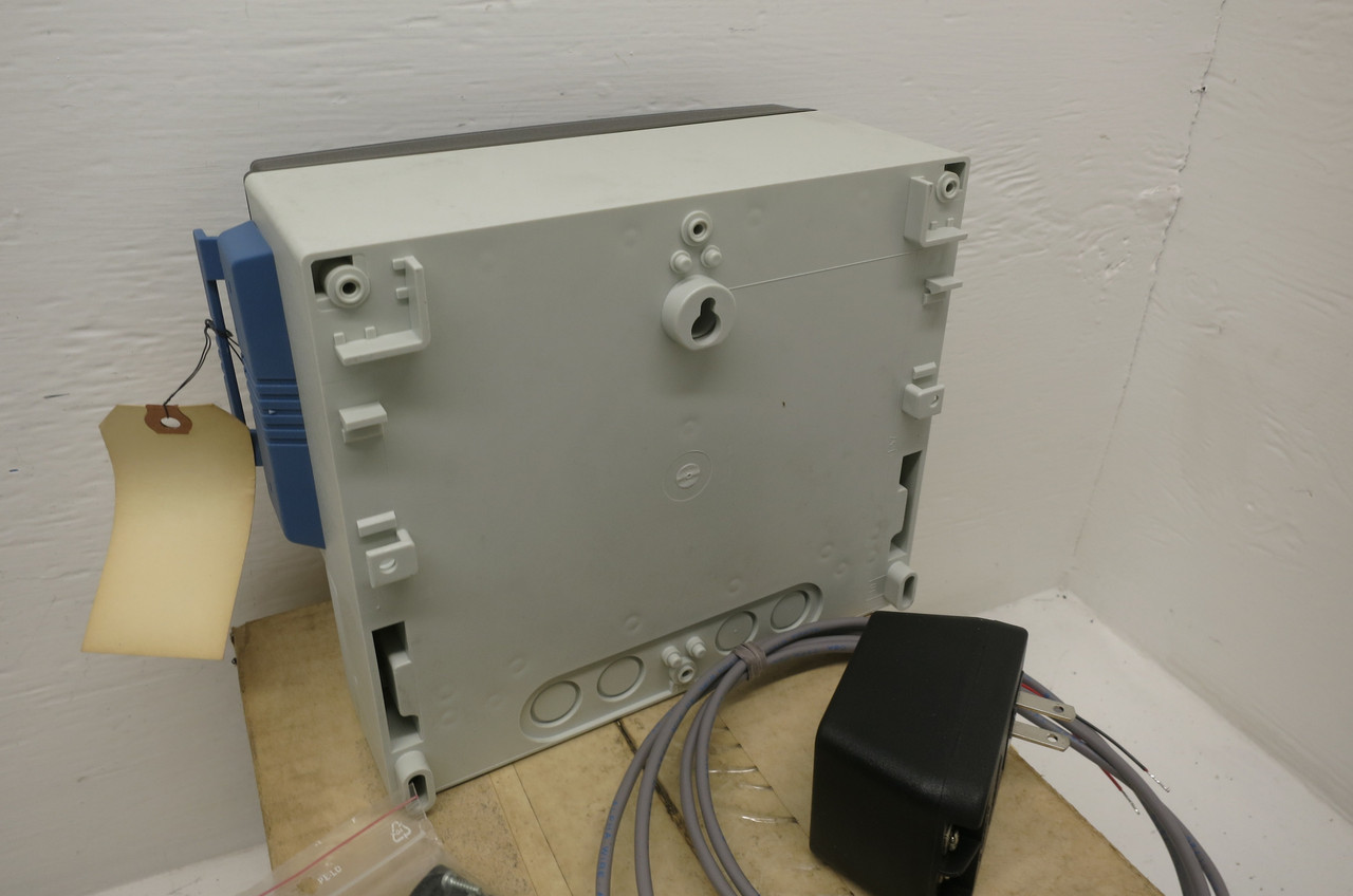 NEW Hays FT500-23 Flow Computer Control Rate Total Indicator FT500-12VDC 5P316 (DW6304-1)