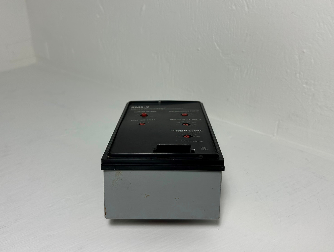 GE TS32LIG 3200A RMS-9 MicroVersaTrip Programmer Trip Unit w/ No Rating Plug LIG (EM5129-1)