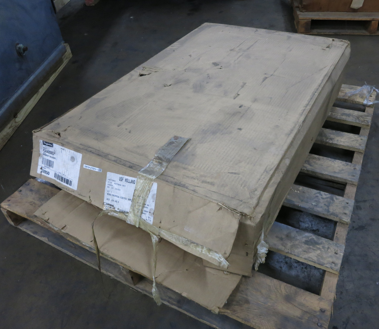 NEW Hoffman A36SA2608LP Industrial Disconnect Enclosure Type 12 nVent 32850 (DW6339-1)