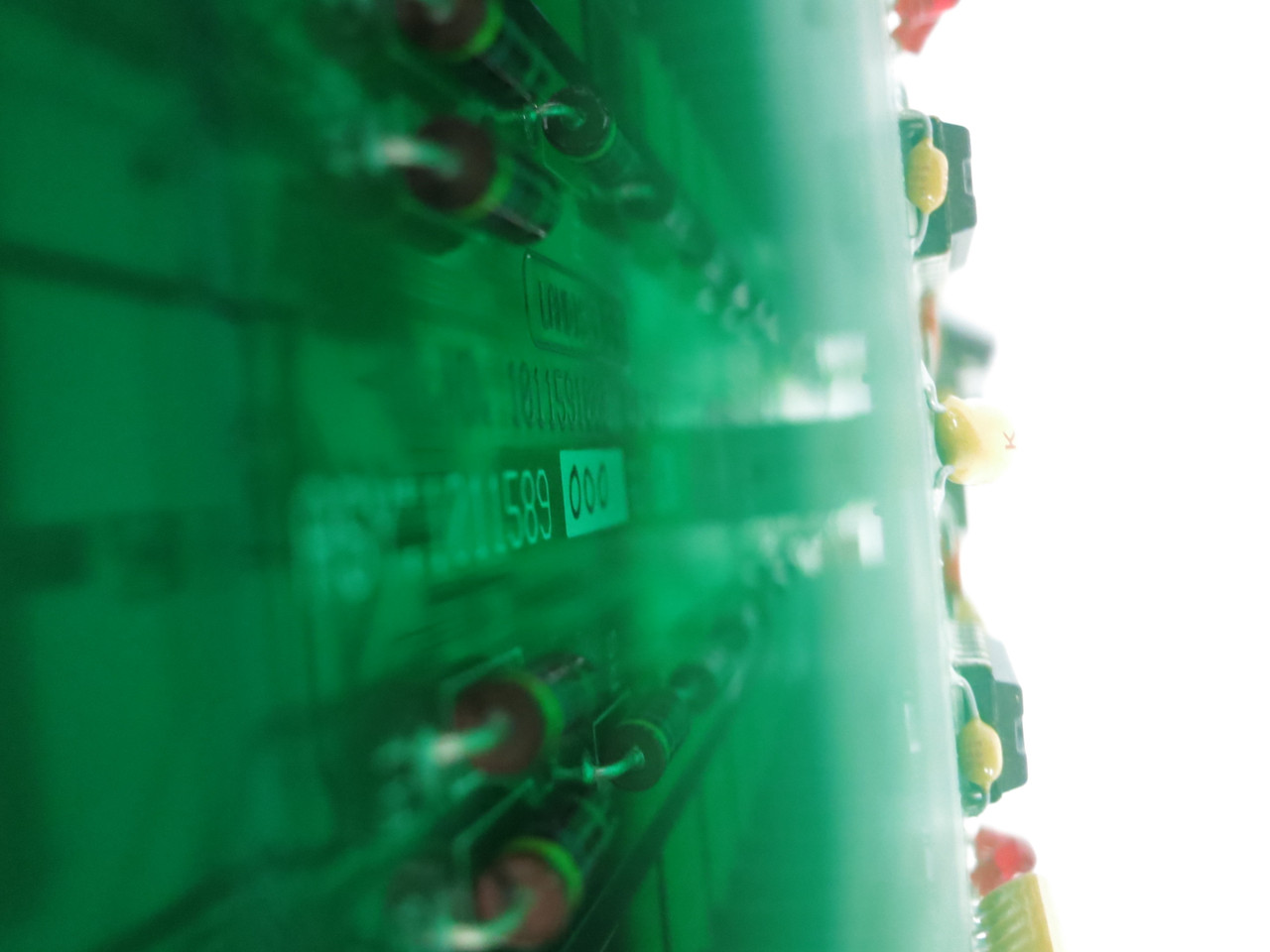 Landis & Gyr 1011589-000 Rev E Control Board 1011585-000 B1 PLC Chiller (DW6345-2)