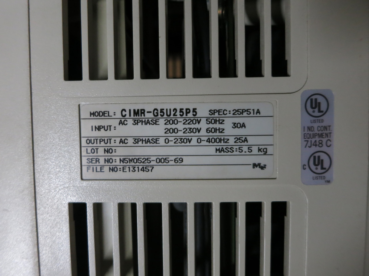 IDM PowrMaster CIMR-G5U25P5 7.5 HP 230V AC VS Vector Drive VFD 25P51A Yaskawa (DW6356-7)