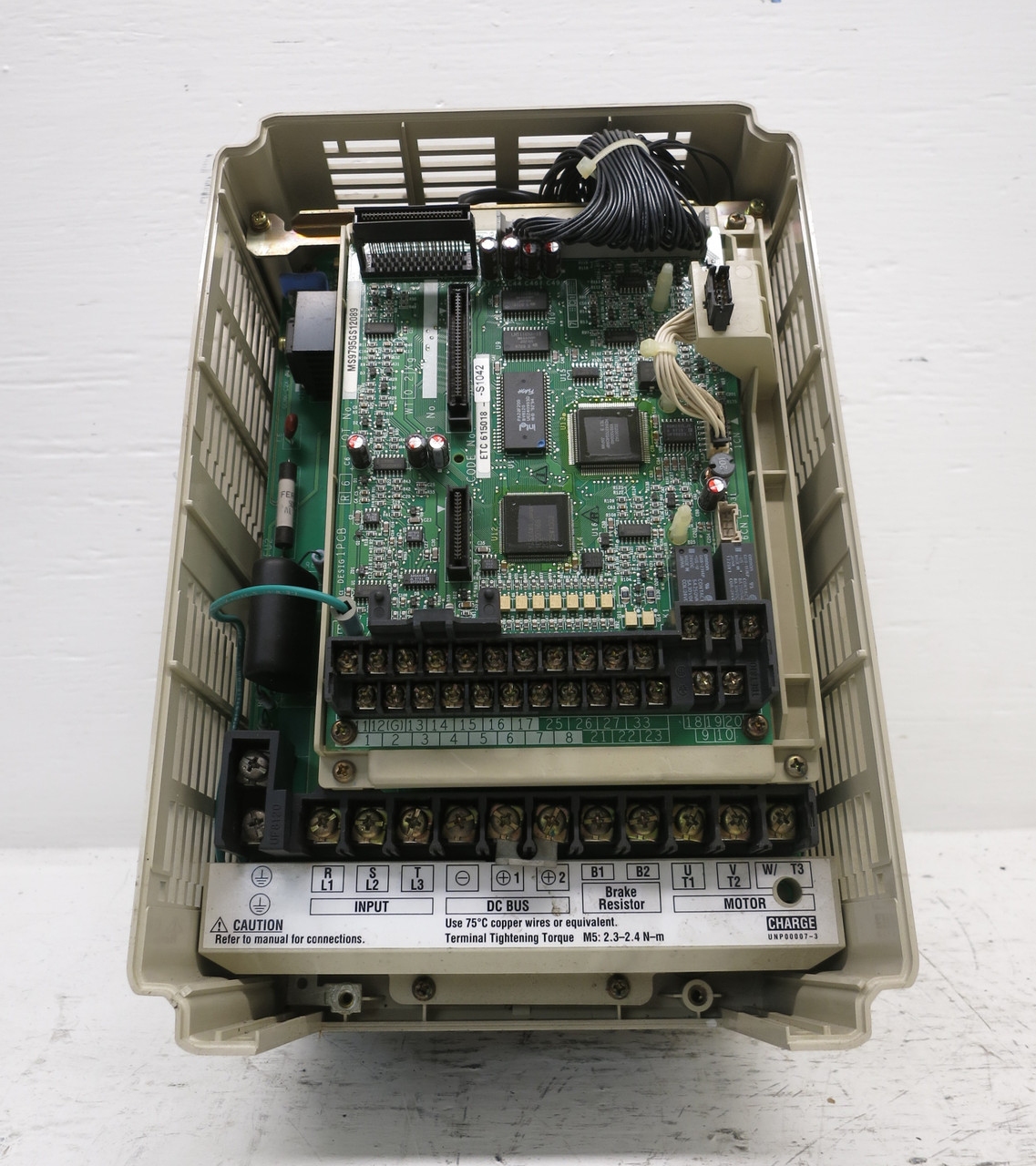 IDM PowrMaster CIMR-G5U25P5 7.5 HP 230V AC VS Vector Drive VFD 25P51A Yaskawa (DW6356-7)