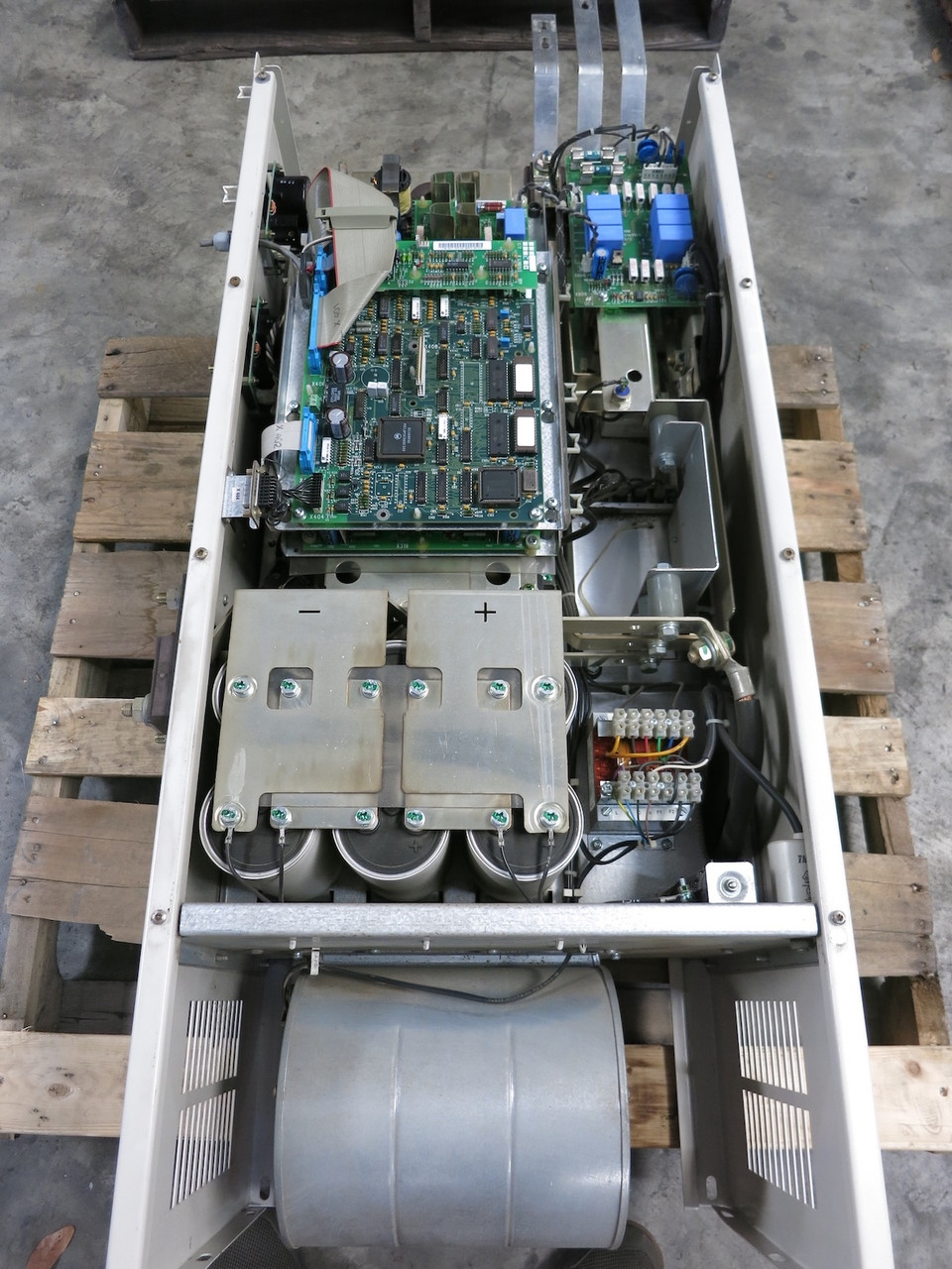 ABB ACS504-140-5 Converter Unit 150 HP ACH504-150-4-00P0 AC VS Drive 3PH 180A (DW6386-1)