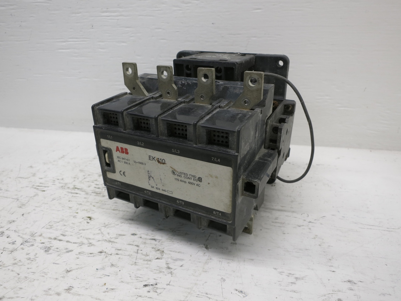 ABB EK-110 Motor Contactor 4-Pole 170 Amp 600V 24V-DC Coil 4P 170A EK110 DB (DW6359-11)