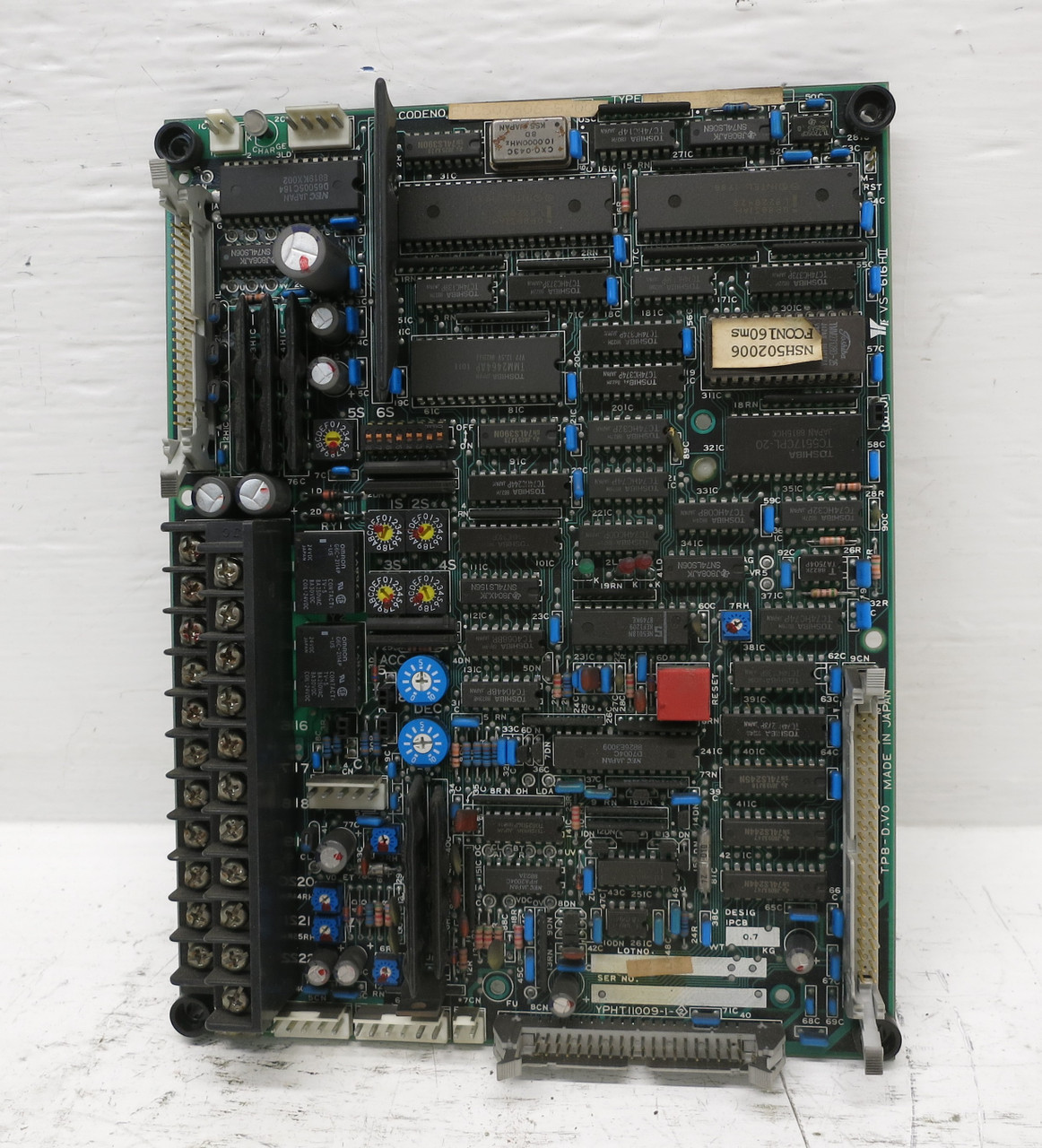 Yaskawa YPHT11009-1-2 Varispeed VS Drive Control Board JPAC-C231.520 VS-616HII (DW6393-1)