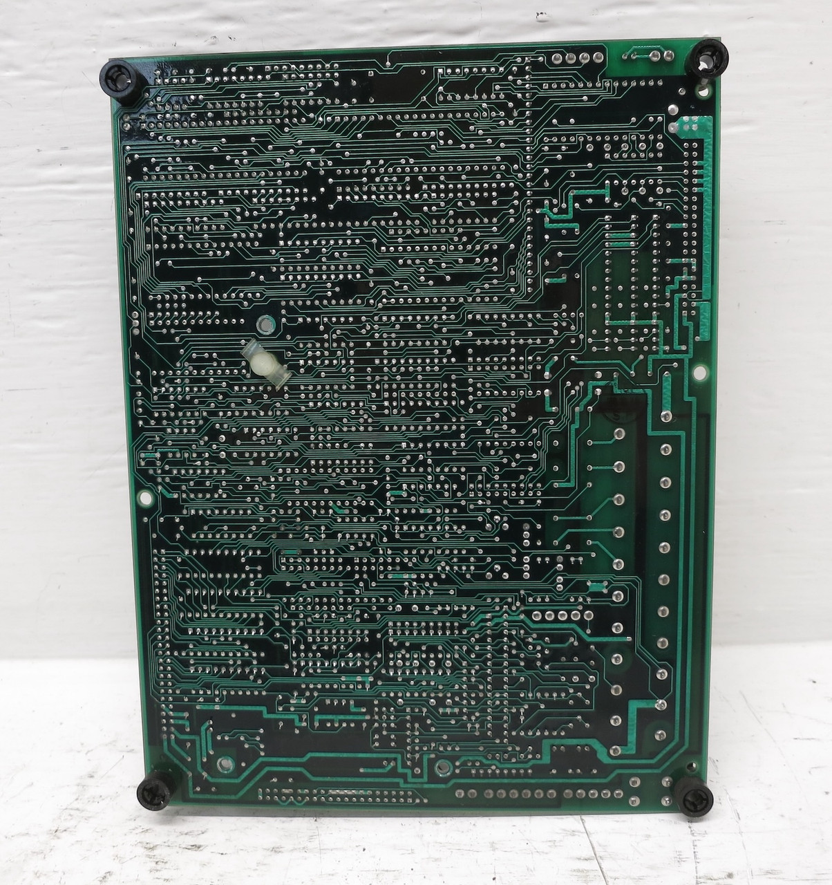 Yaskawa YPHT11009-1-2 Varispeed VS Drive Control Board JPAC-C231.520 VS-616HII (DW6393-1)