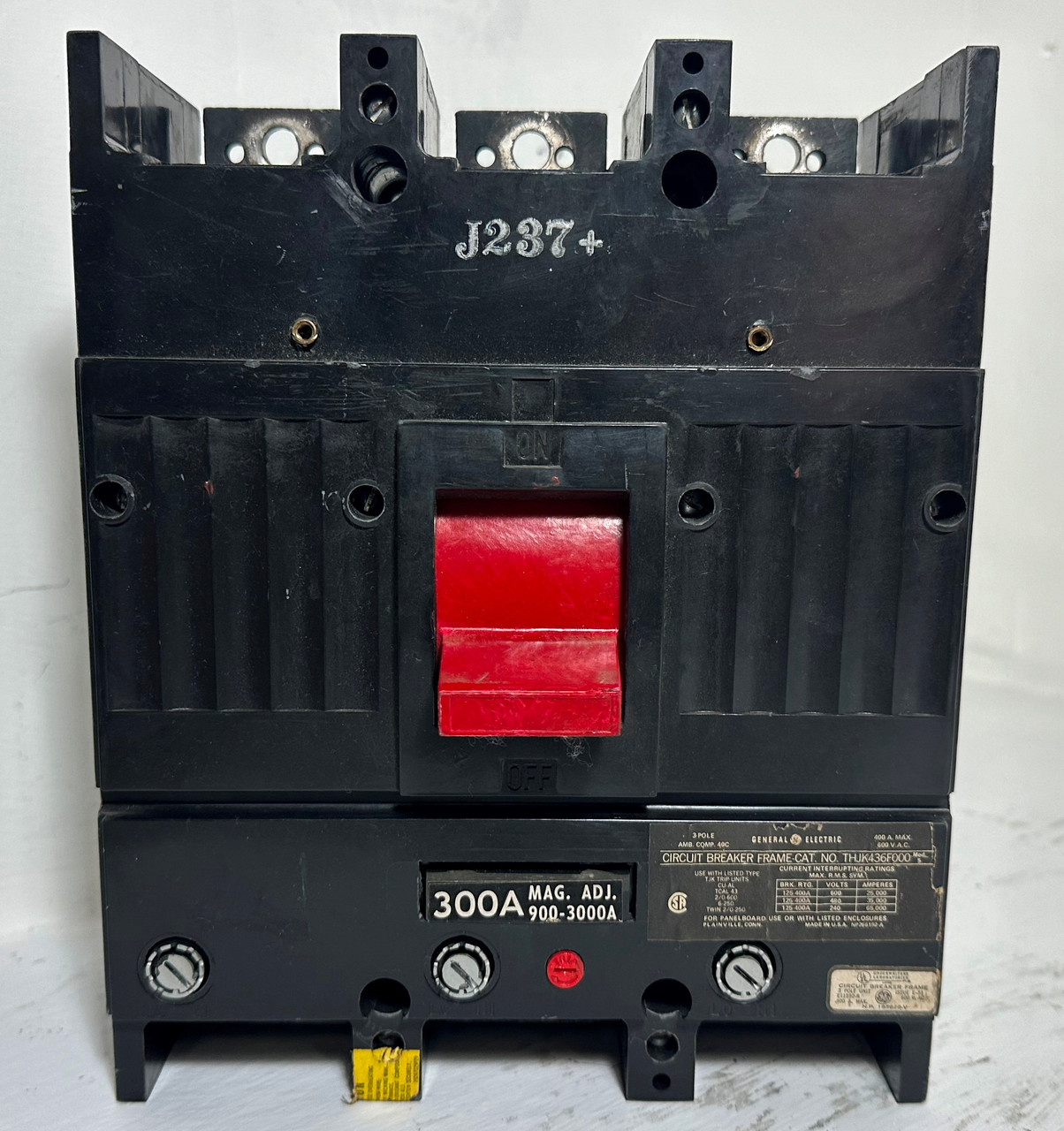 GE THJK436F000 400A Circuit Breaker w/ 300 Amp Trip 3P 480/600V General Electric (EM5153-1)
