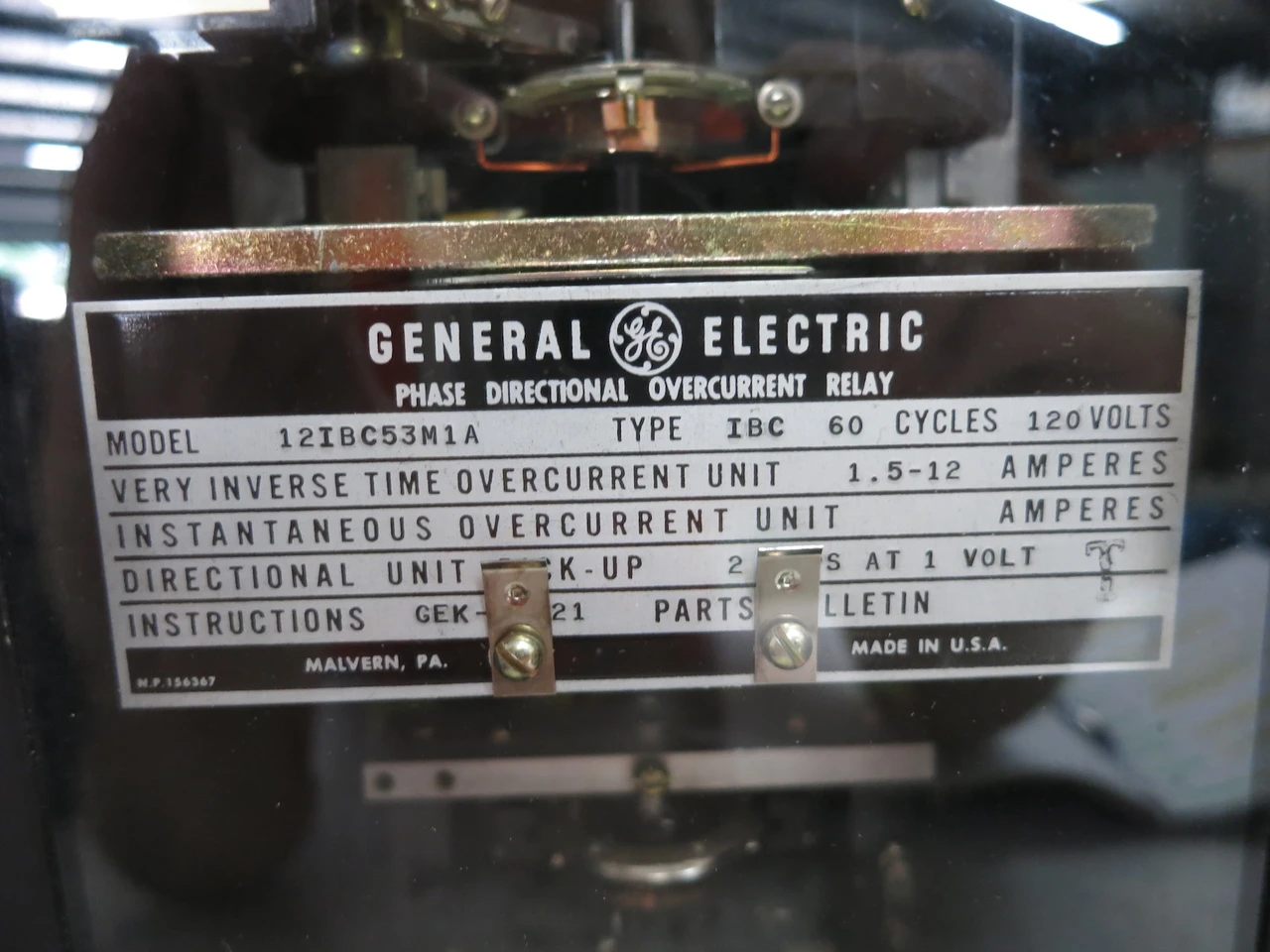GE 12IBC53M1A Phase Directional Overcurrent Relay Type IBC 120V 1.5-12A (DW6406-1)