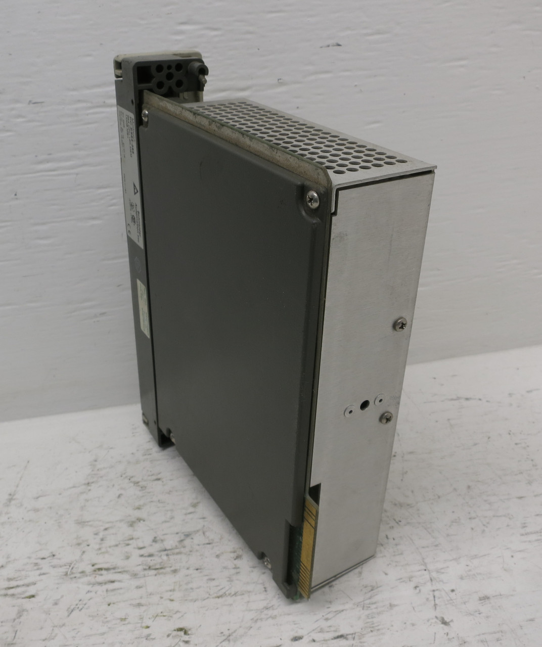 Modicon PC-E984-385 984 Programmable Controller CPU Schneider Automation PLC (DW6415-10)