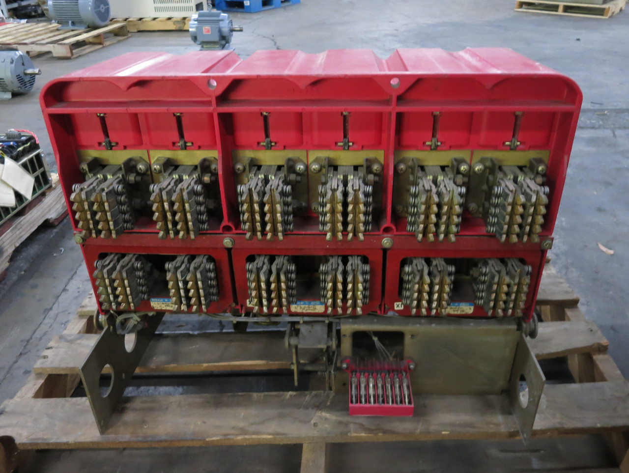 Gould LK25 2500A Power Circuit Breaker LSG Trip Unit LS4 Solid State 2500 Amp (DW6426-1)