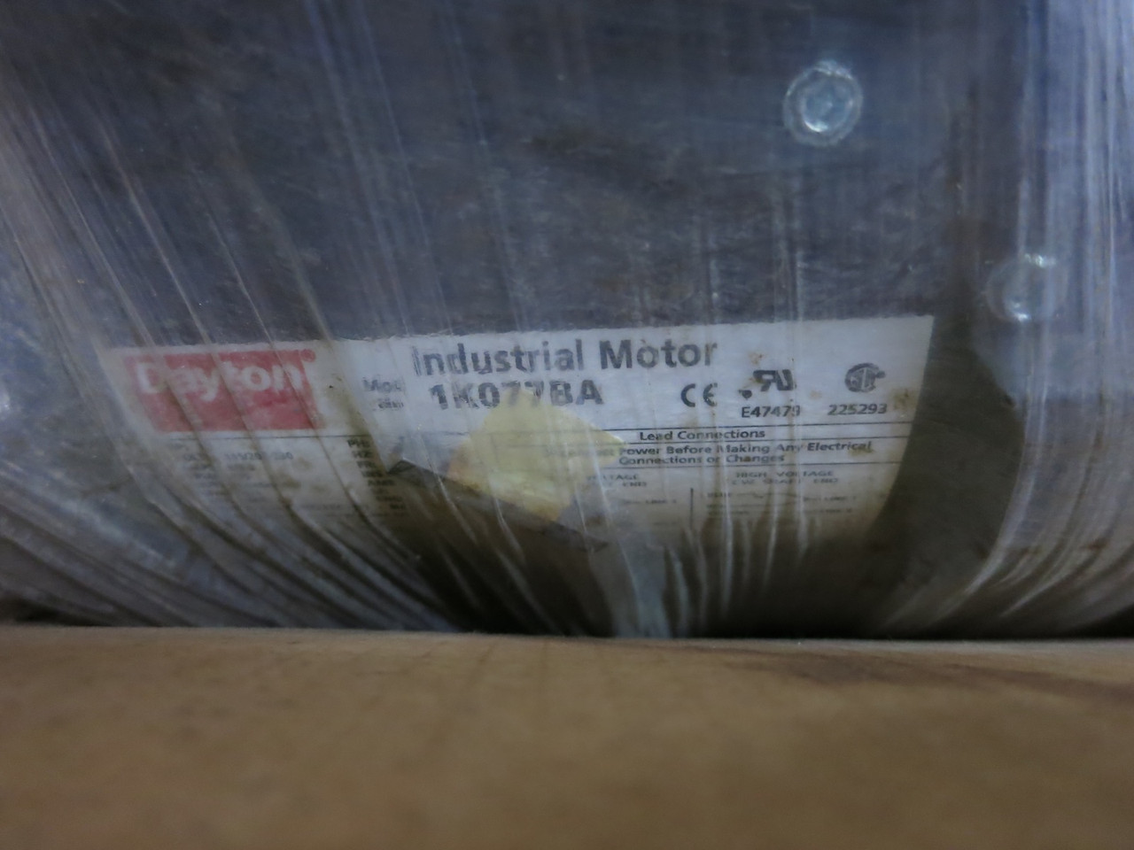 NEW Dayton 1K077BA 1/3 HP AC Motor 115/208-230V 1725 RPM 56C TEFC 1PH (DW6450-1)