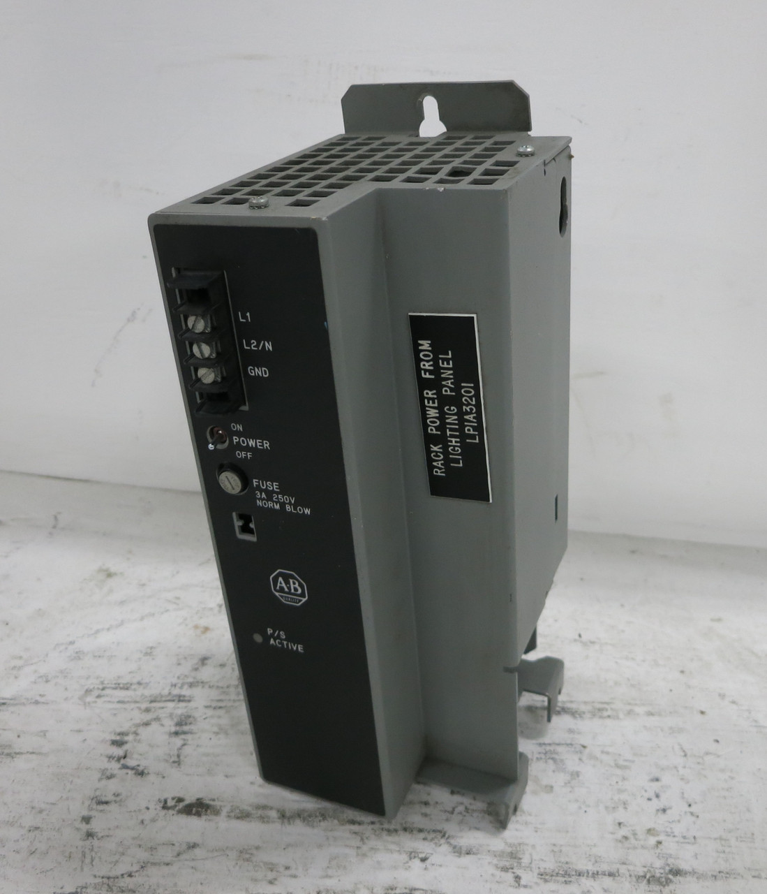 Allen Bradley 1771-P7 Ser B 120/220V Power Supply PLC Module 1771P7B (DW6461-2)