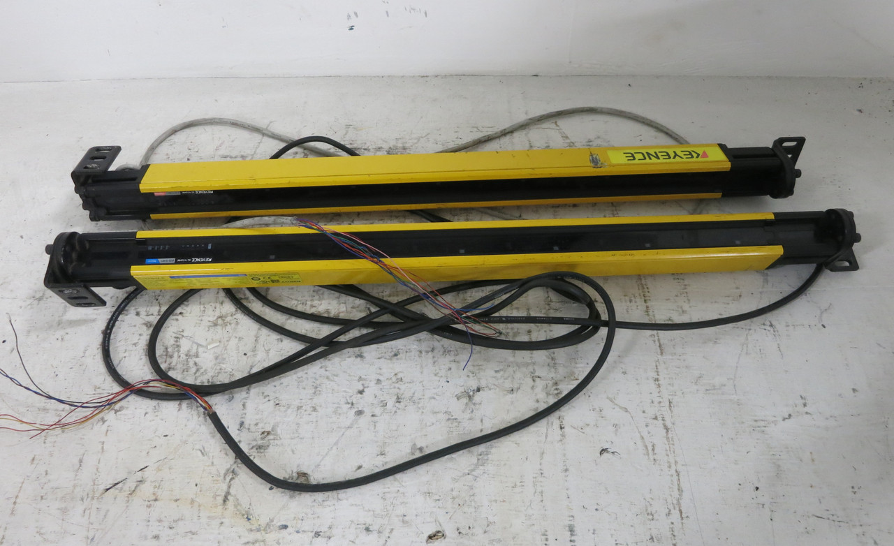Keyence SL-V32HM-T + SL-V32HM-R Safety Light Curtain Transmitter & Receiver (DW6493-1)