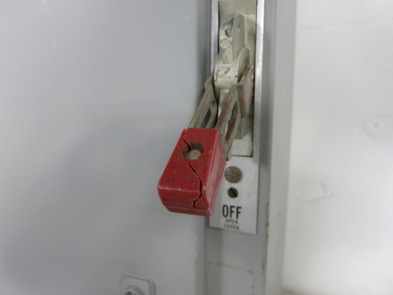 Westinghouse Size 3 Starter 100A Breaker Combination Combo Box 100 Amp 600V Coil (DW6524-1)