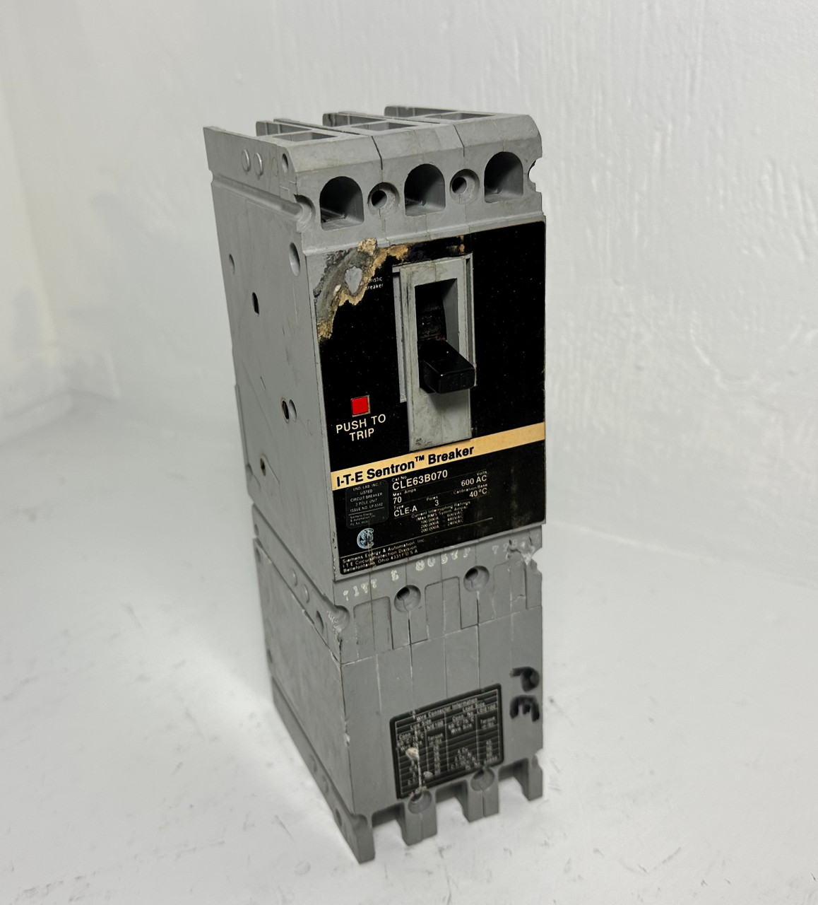 Image of Siemens I-T-E CLE63B070 70A Sentron Circuit Breaker 480/600V 3P CLE-A ITE 70 Amp
