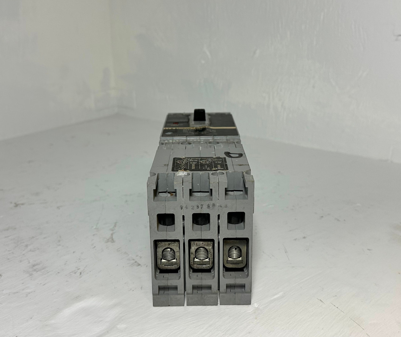 Siemens I-T-E CLE63B100 100A Sentron Circuit Breaker 480/600V 3P CLE-A ITE 100 Amp (EM5231-1)