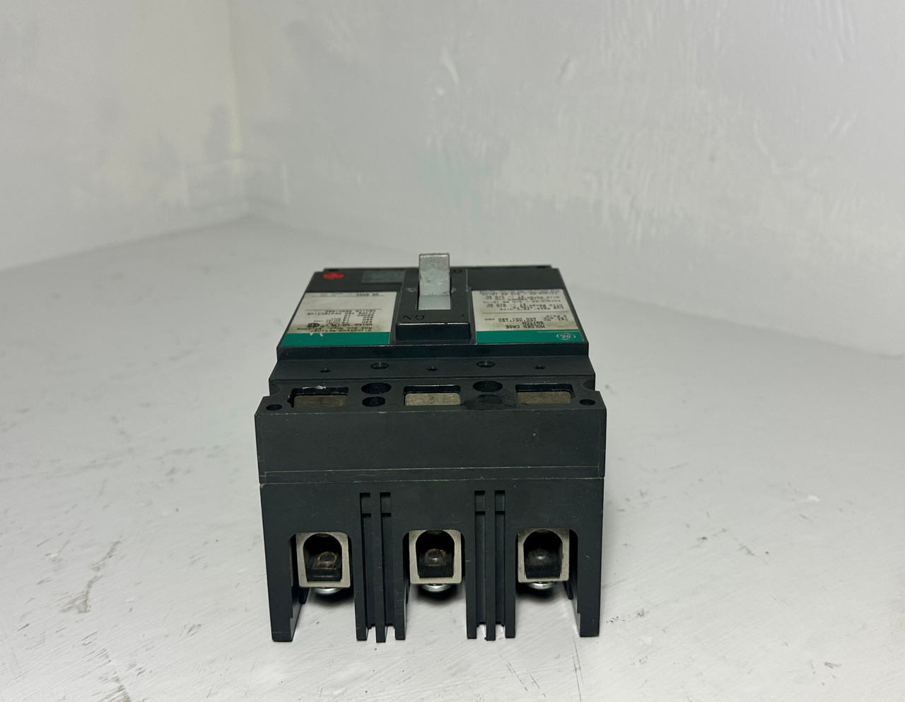 GE TED136YT150 150A Molded Case Switch Green Label 600V 150 Amp General Electric (EM5235-3)