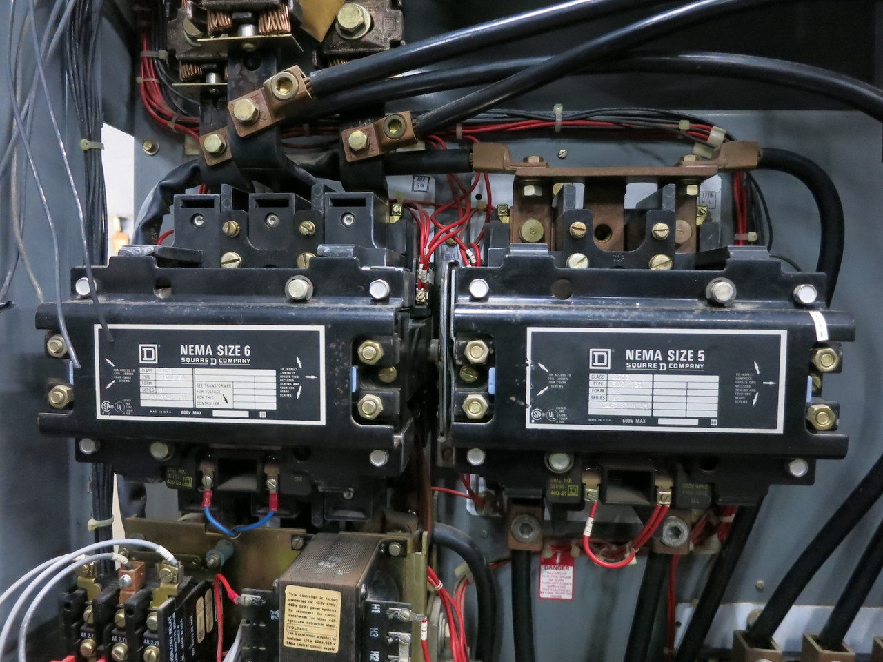 Square D Model 4 Size 6 Reduced Voltage Motor Starter MS2 Autotransformer 400 HP (DW6549-1)