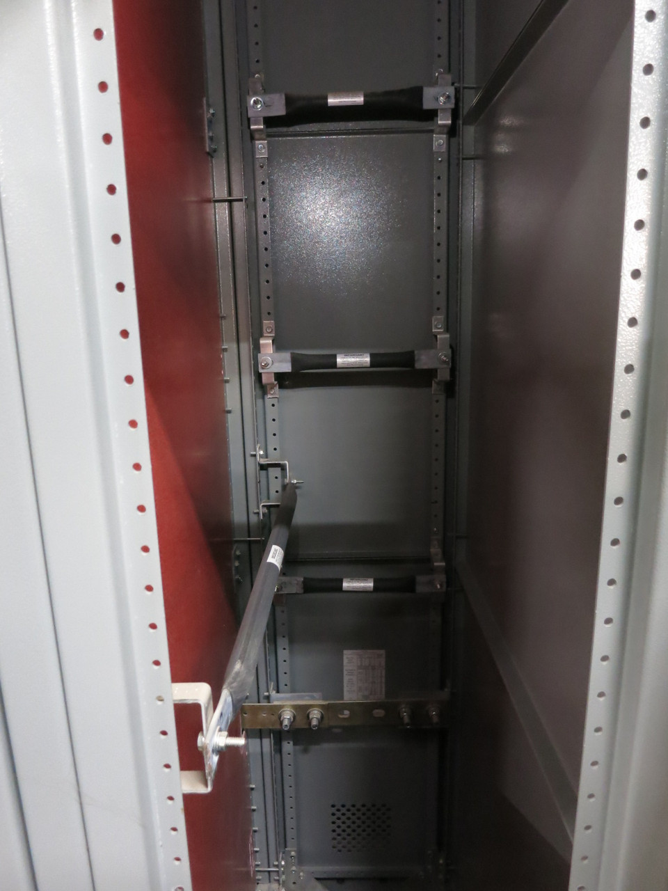 NEW GE 1200A Spectra Switchboard Main HPC Switch 480V 3PH 4W Breaker 1200 Amp (DW6569-1)