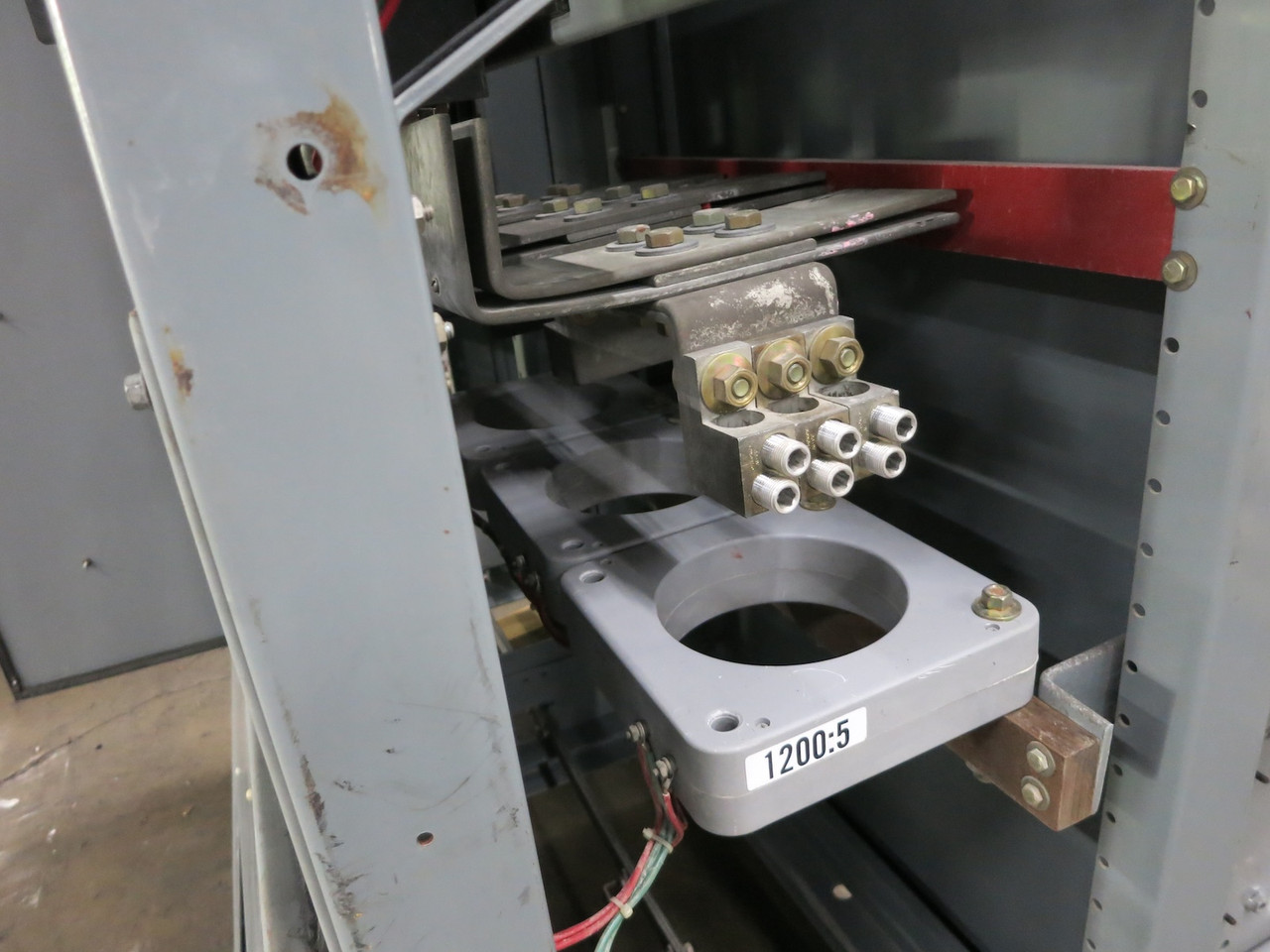 Square D Model 4 1200A MCC Motor Control Center 2x Section Main Breaker 800A (DW6592-1)