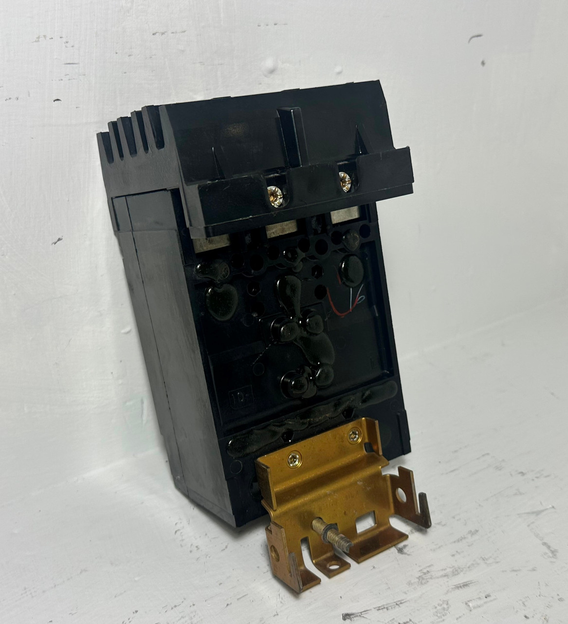Square D I-Line Q232225 225A Circuit Breaker Black 240V 3P Type Q2-32225 225 Amp (EM5245-1)