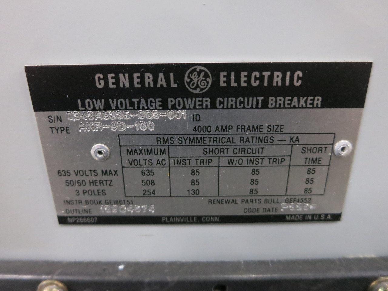 GE AKR-9D-100 4000A Air Breaker LSIG MicroVersaTrip PM TT40LSIGPM 4000 Amp MO (DW6614-1)