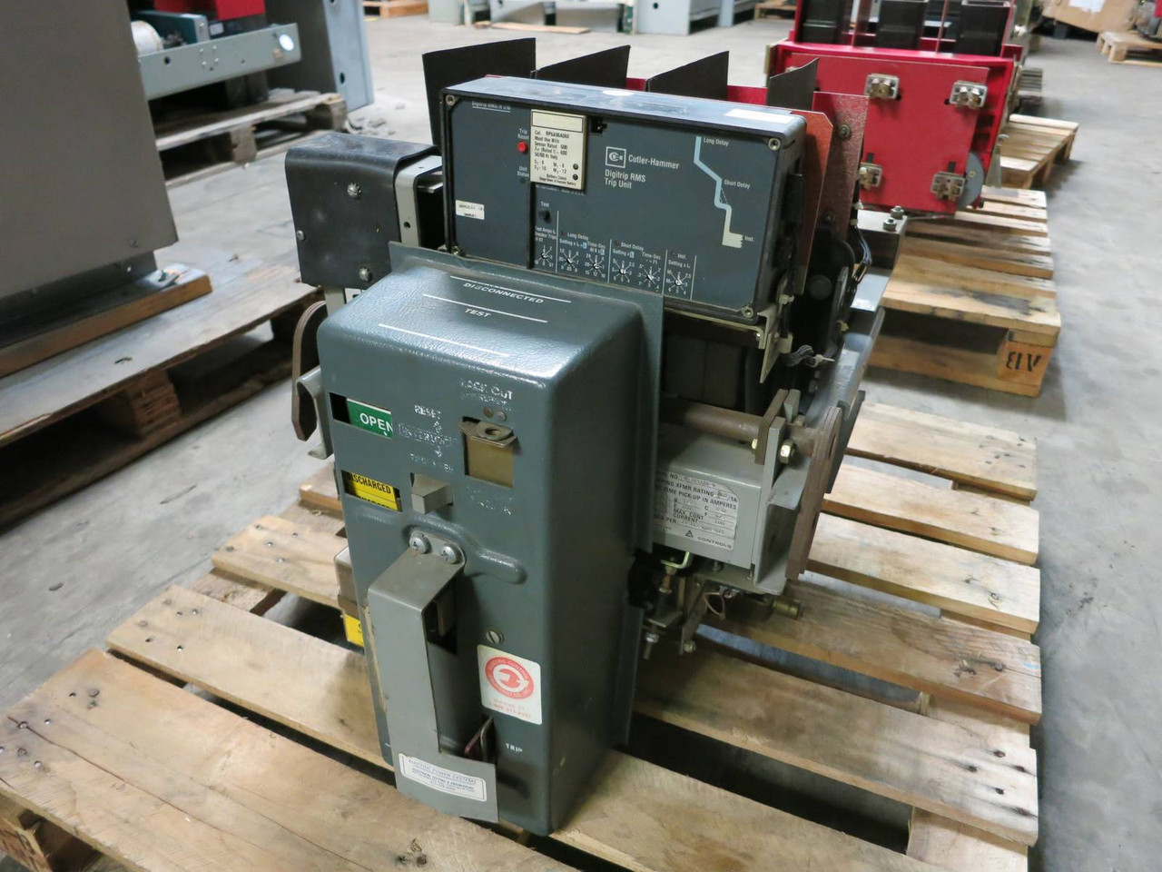 Allis-Chalmers LA-600F 600A Breaker Digitrip RMS 510/SRH52LSI(B) Motor Operated (EBI0411-11)