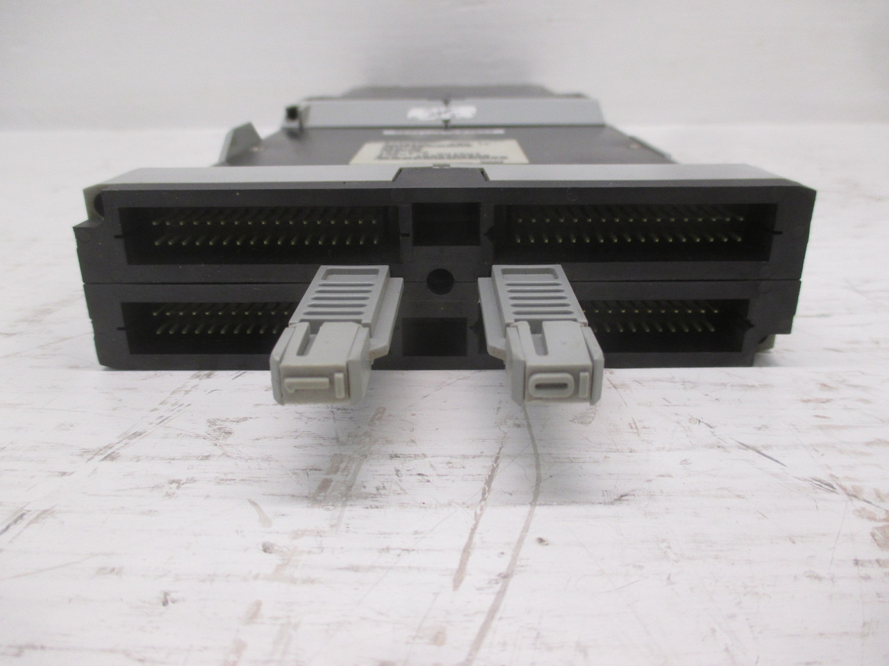 I/A Series Foxboro DM400YL FBM 10 Rev 0C 120VAC I/O DM400YL-0C DM400YL-OC (AH0079-9)