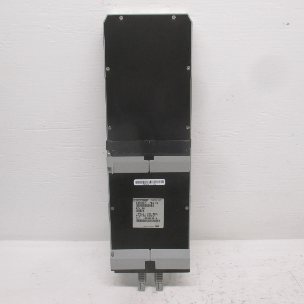 I/A Series Foxboro P0902UT FBM 39 Rev 0H 0-20 MA I/O Intell. Xmitter. P0902UTOH (AH0092-1)