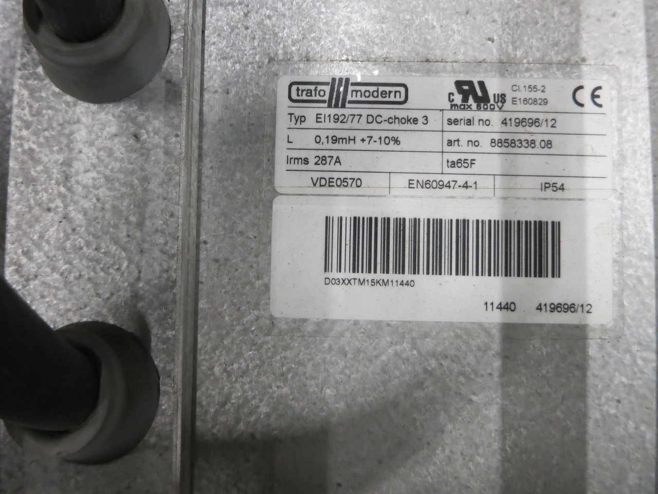 Toshiba VT130P9U440K 400 HP 480V P9 Transistor Inverter AC Speed VS Drive 400kVA (DW6628-1)