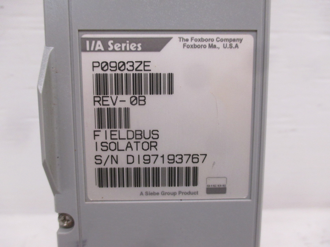 I/A Series Foxboro P0903ZE Rev 0B Fieldbus Isolator P0903ZE-0B P0903ZE0B (AH0102-2)