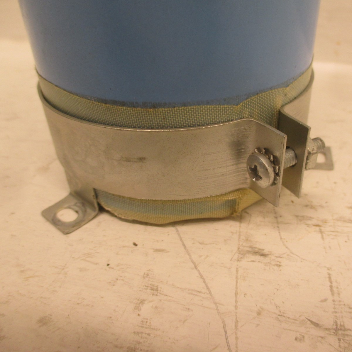 Cornell Dubilier DCM152T450DE2B Capacitor 1,500 uF 450VDC W/ Mounting Bracket (AH0117-17)