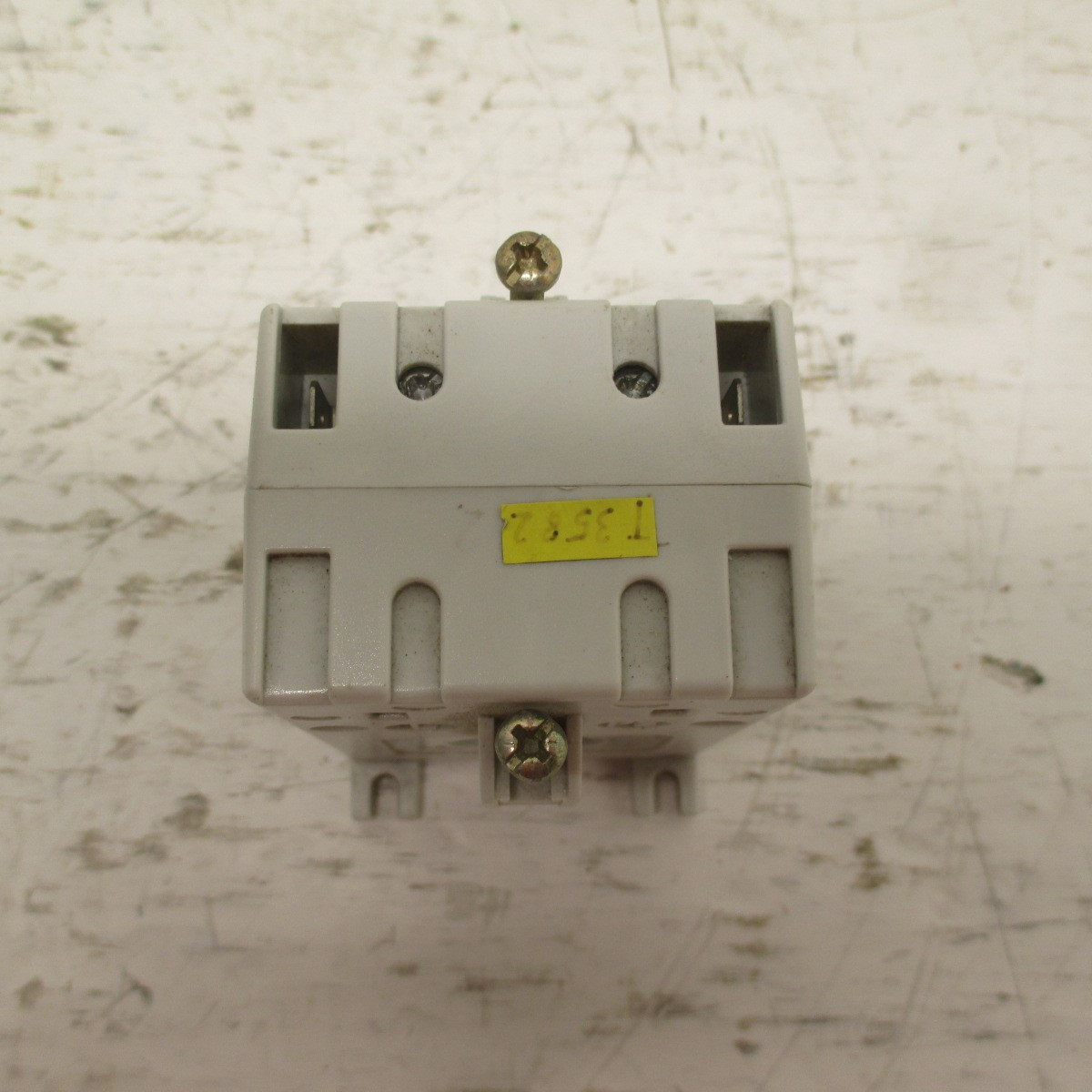3rd Image of AH0137