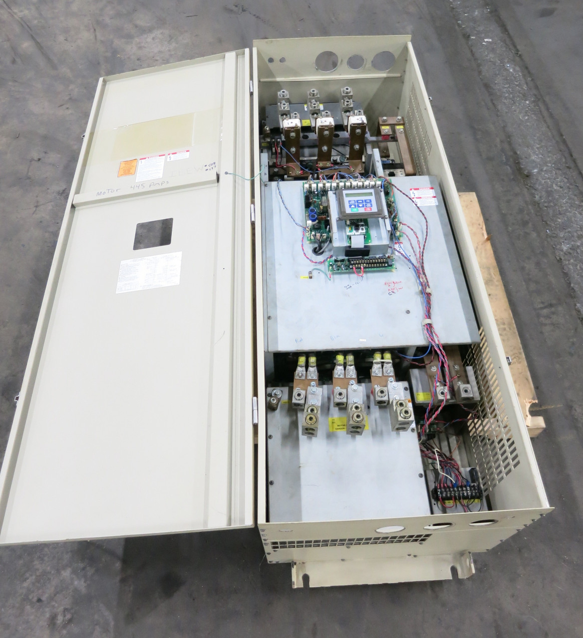 Toshiba VT130G3U435K 350 HP 460V G3 Transistor Inverter AC Speed VS Drive 350kVA (DW6648-1)