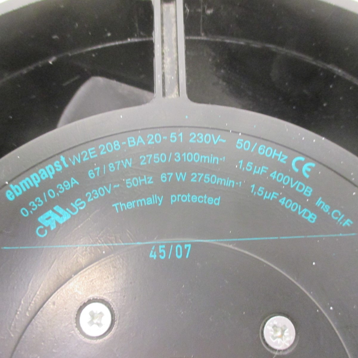 ebm-papst W2E208-BA20-51 230V~ Thermally Protected Fan 67/87W 2750/3100 No Grate (AH0145-52)