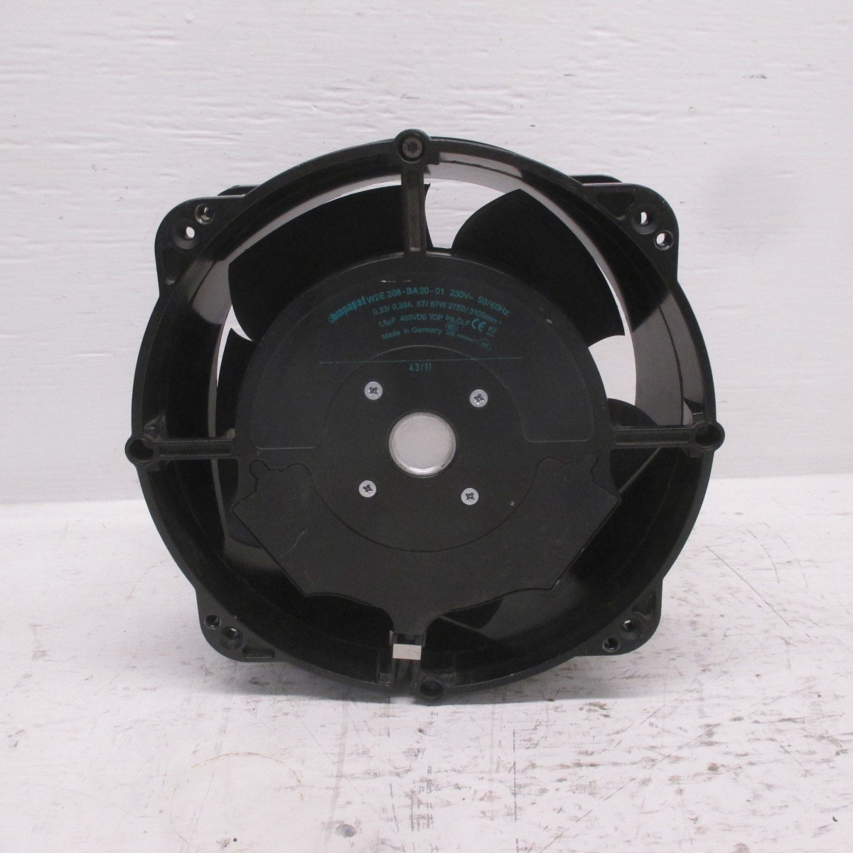 ebm-papst W2E208-BA20-01 Fan 230V~ 50/60Hz 0,33/ 0,39A 1,5uF 400VDB W2E208BA2001 (AH0147-2)