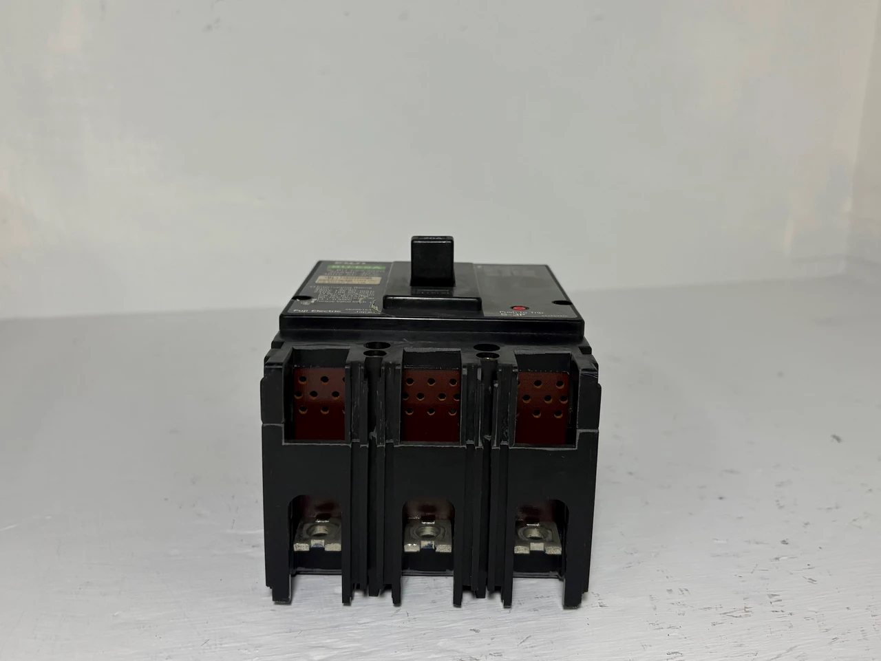 Fuji Electric BU-ESA BU-ESA3020 20A Circuit Breaker 480V 3 Pole BUESA3020 20 Amp (EM5282-2)