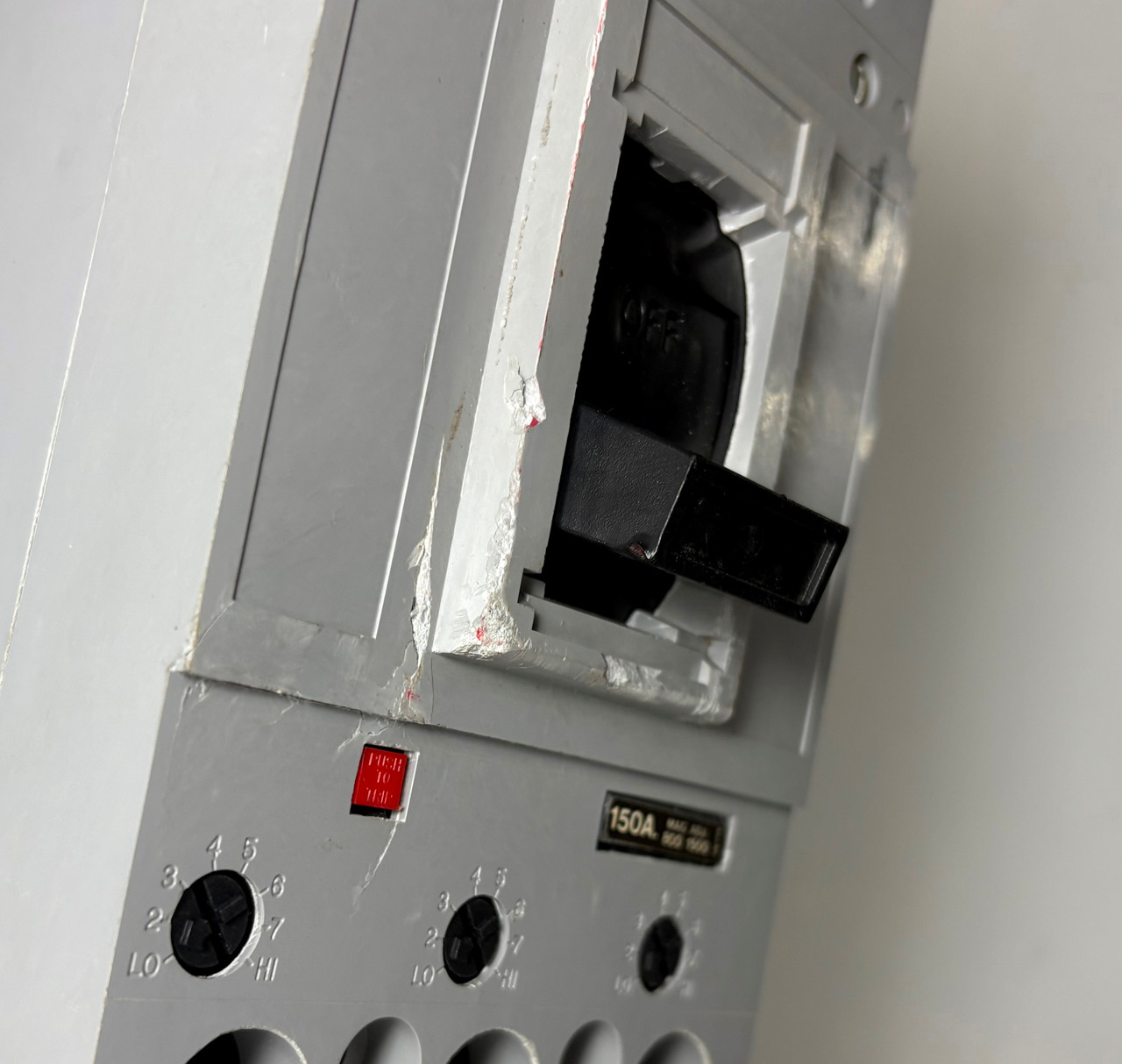 Siemens I-T-E CLF63B150 150A Circuit Breaker 480/600V 3P Type CLF ITE 150 Amp (EM5283-2)