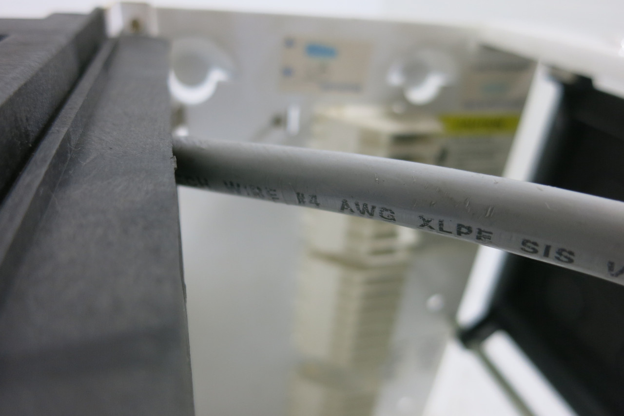 Eaton Freedom 2100 150A Breaker 12" MCC Feeder Bucket Up to 150 Amp 100A (BJ0920-2)