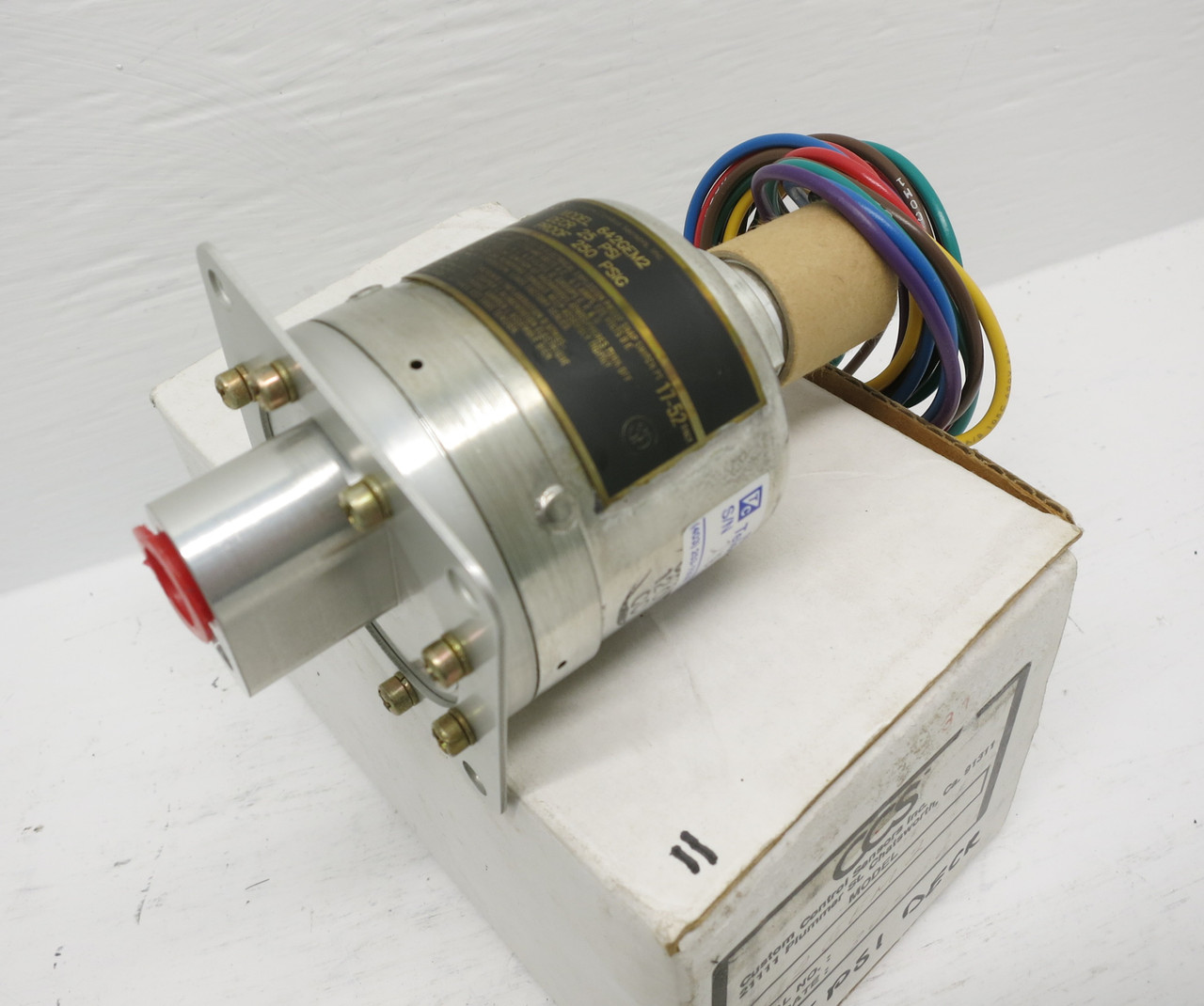 NEW CCS 642GEM2 Custom Control Sensors 25 PSI Decr 250 PSIG Pressure Switch NIB (DW6736-1)