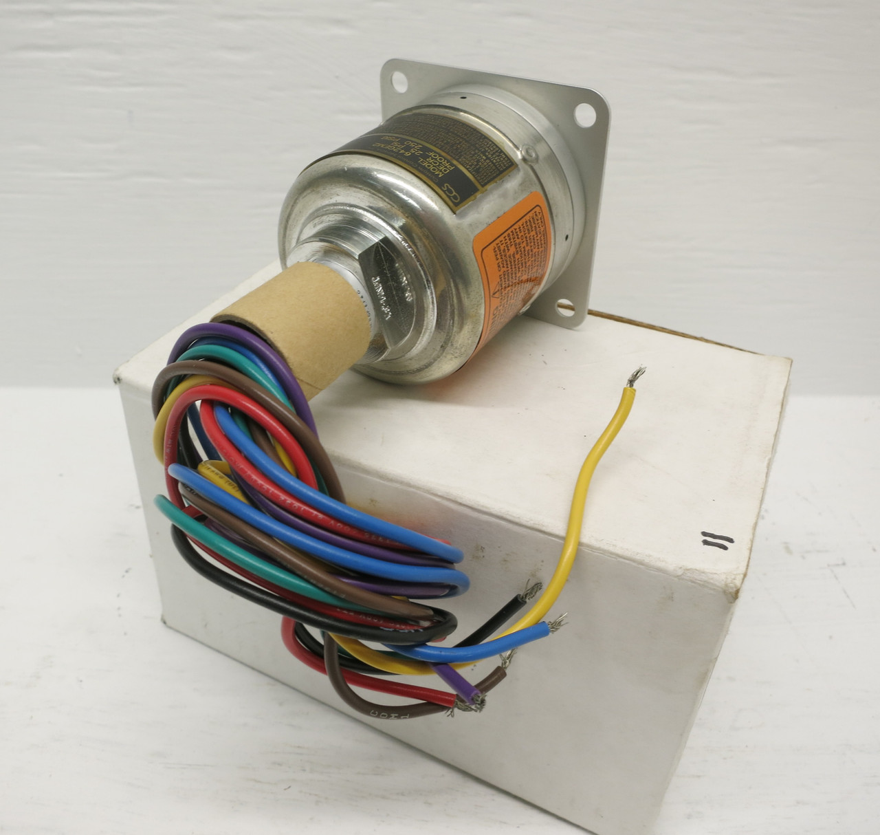 NEW CCS 642GEM2 Custom Control Sensors 25 PSI Decr 250 PSIG Pressure Switch NIB (DW6736-1)