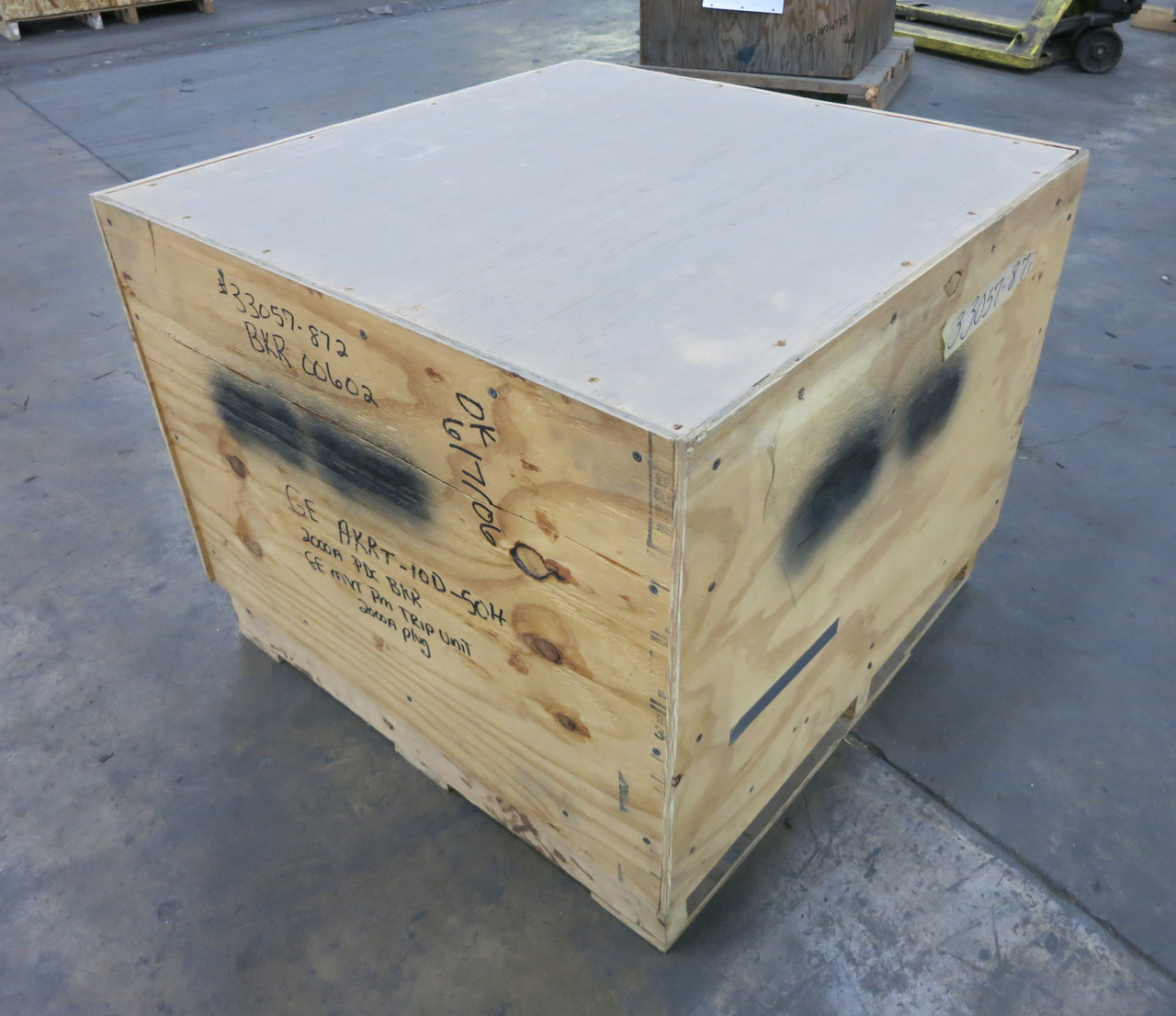 GE AKRT-10D-50H 2000A Air Breaker LSI A220LSIPM Trip Unit MicroVersaTrip 2000 (DW6739-1)