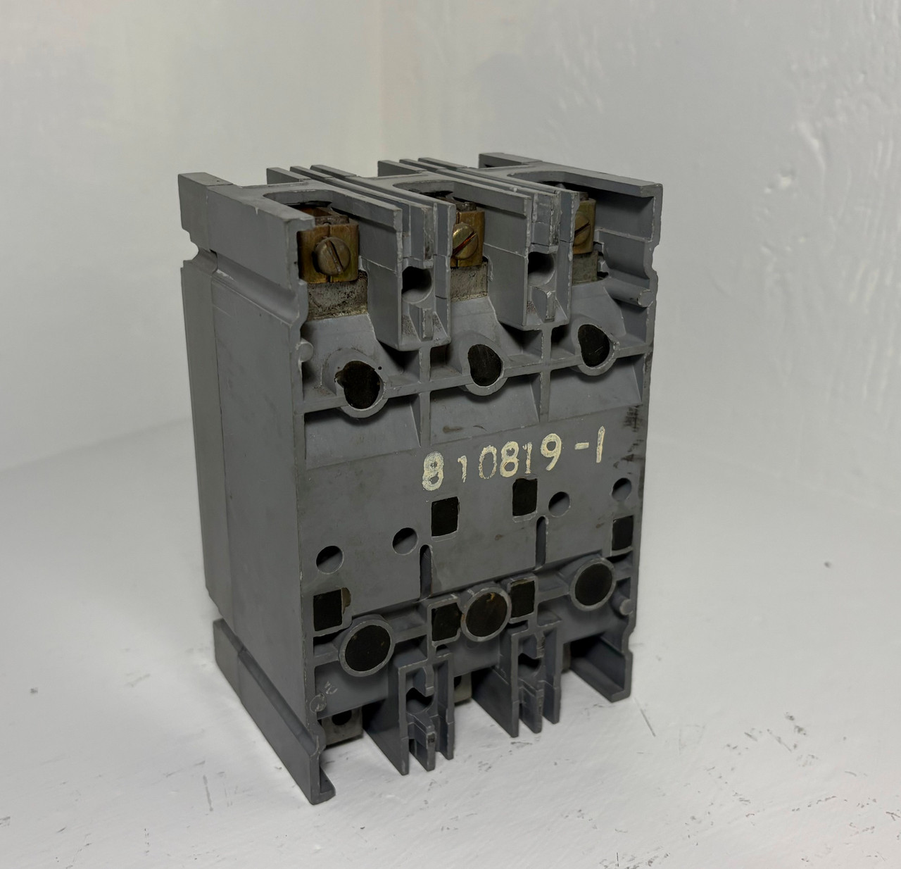 Westinghouse HFB3010 10A Mark 75 Circuit Breaker 480/600V 3 Pole 10 Amp (EM5300-2)
