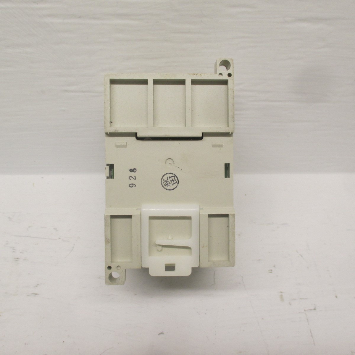 Mitsubishi FXOS-10MR-ES/UL Programmable Controller PLC 100-240VAC FX0S-10MR-ES (AH0211-1)