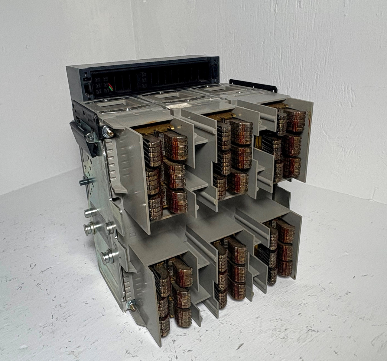 Square D 525698P3 PL 800 Amp PowerPact Molded Case Switch w/ Shunt 800A PL800 3P (EM5301-1)