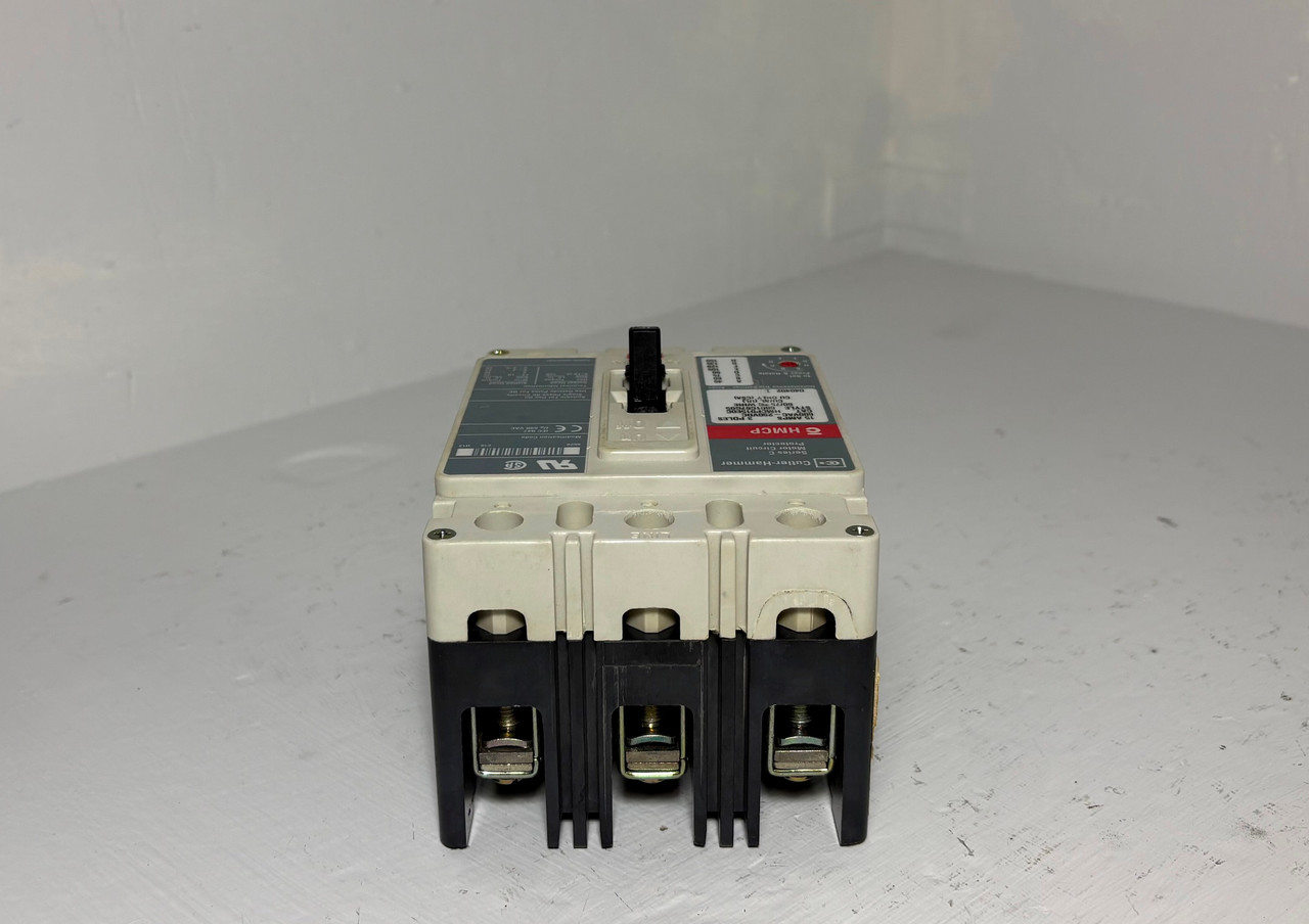 Cutler Hammer HMCP015E0C 15A Circuit Breaker Glossy 480/600V 3P HMCP 15 Amp (EM5291-3)