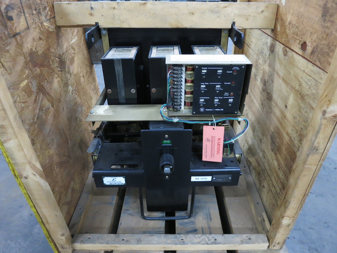 REBUILT Westinghouse DB50 1600A Air Circuit Breaker LSIG Amptector I-A Trip Unit (DW6752-1)